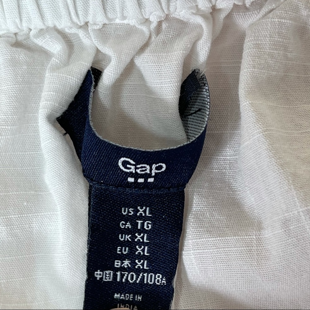 GAP White Short Sleeve loose over shoulders Top - Picture 5 of 5